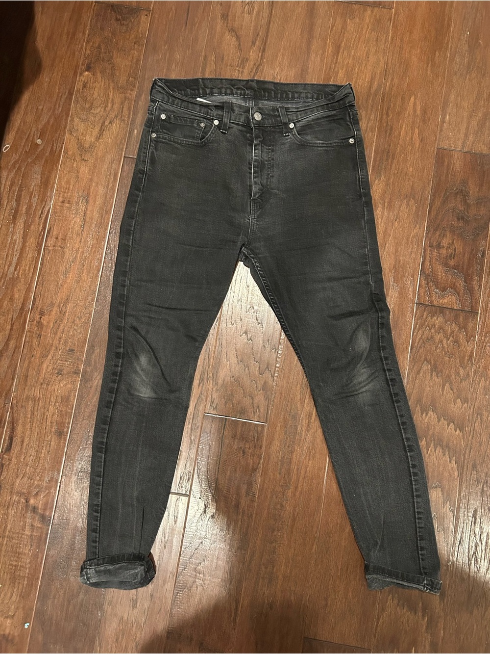 Black Men's Levi Skinny Jeans